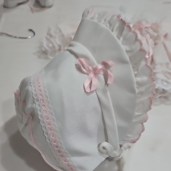 Pink Lace Baby Dress/Bonnet - Picture 7 of 8